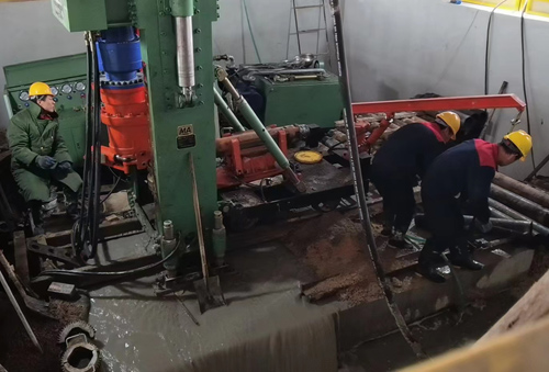 哪里可以租天井鉆機(jī)？天井鉆機(jī)廠家哪里找？